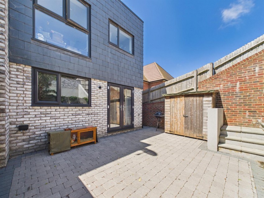 Images for Claremont Road