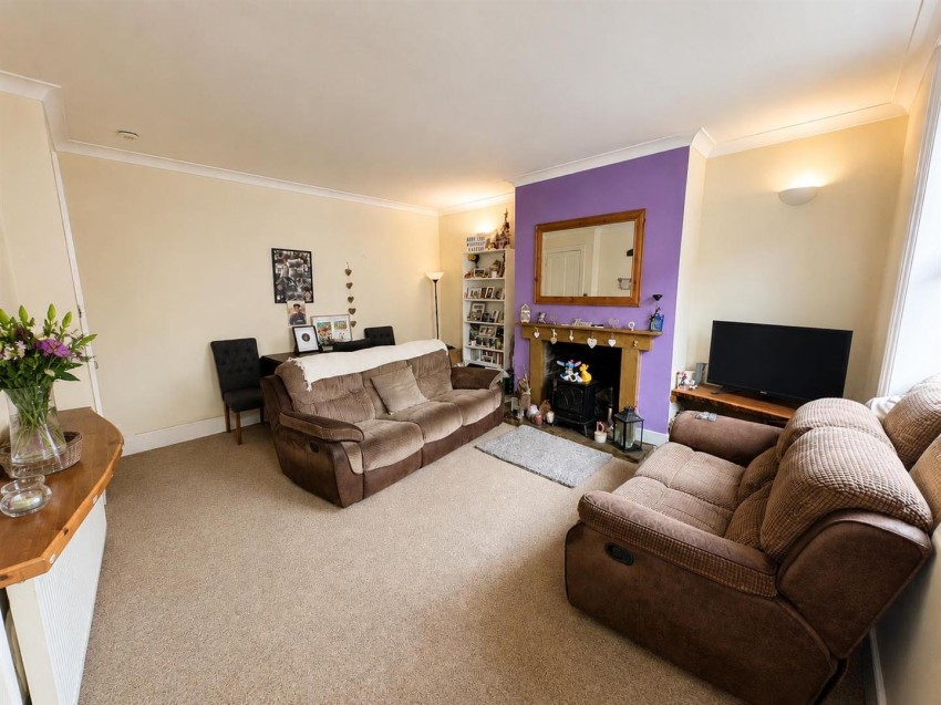 Images for Clock View Street, Keighley