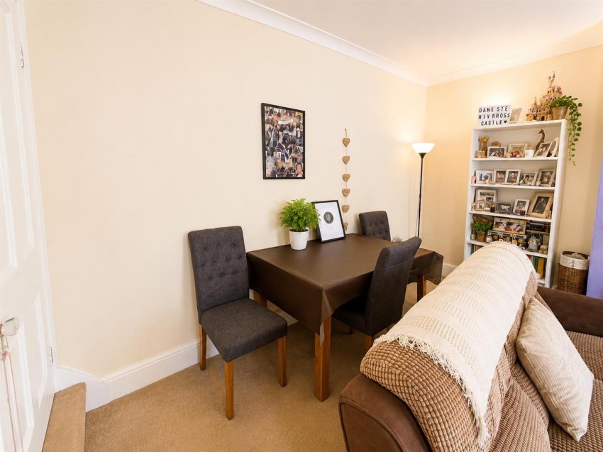 Images for Clock View Street, Keighley