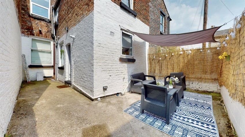 Images for Room 4, Lawrence Road, Liverpool