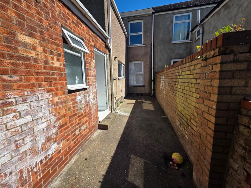 Images for Willingham Street, Grimsby