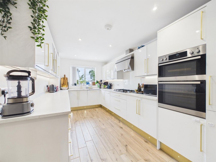 Images for Bramber Avenue, Peacehaven