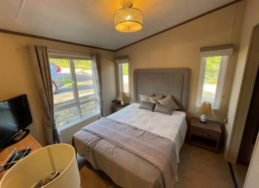 Images for Pemberton Glendale