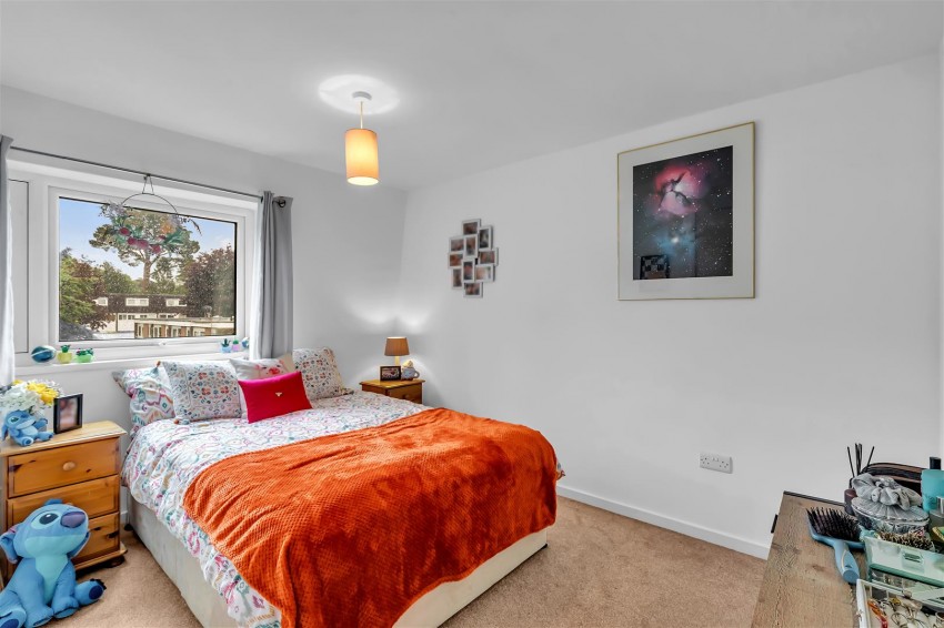 Images for April Close,,Horsham