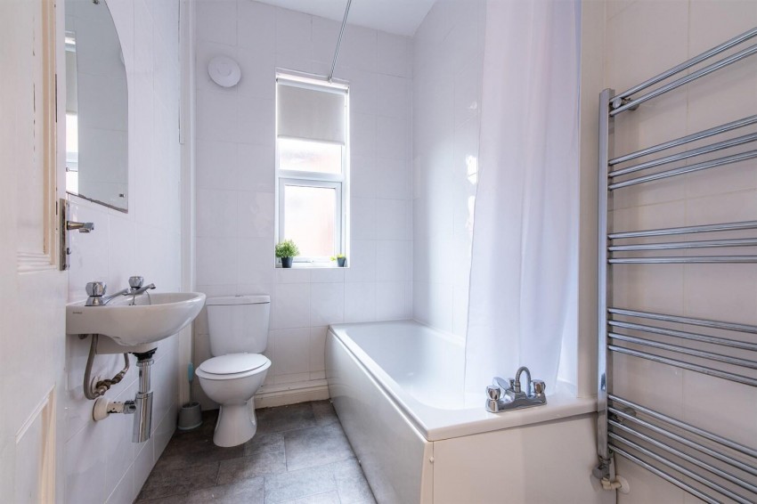 Images for 133 Foxhall Road, Nottingham