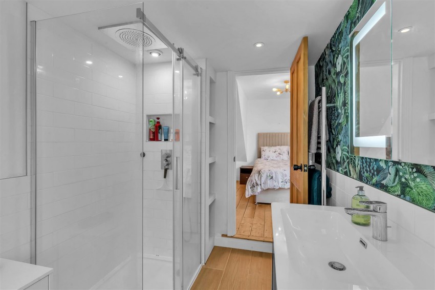 Images for Barrington Road, Horsham