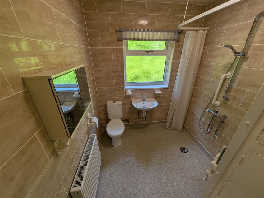Images for Lynton,Woodville Road