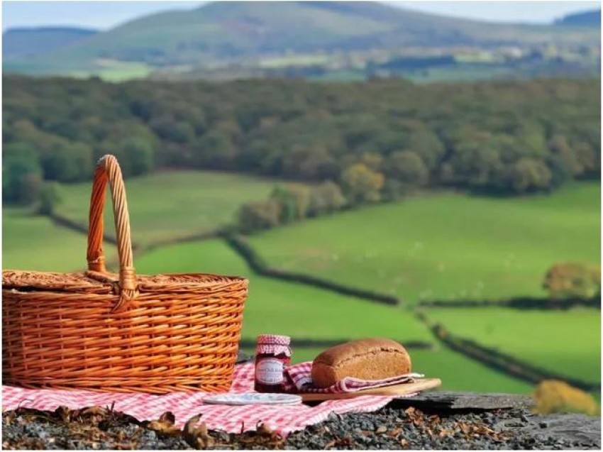 Images for Moat Lane, Caersws