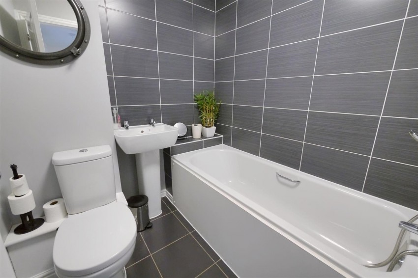 Images for Violet Close, Worthing