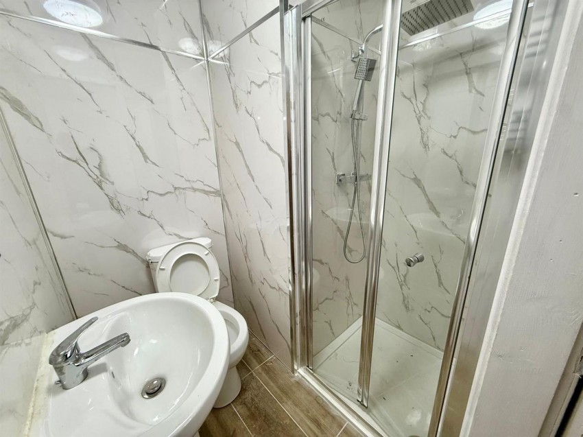 Images for St Benedicts Road