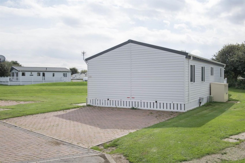 Images for Mill Lane, Skipsea