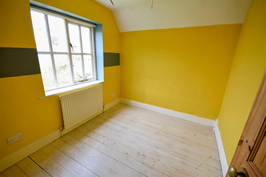 Images for Lakehurst Road, Epsom