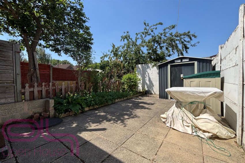 Images for Heathlands Way, Hounslow