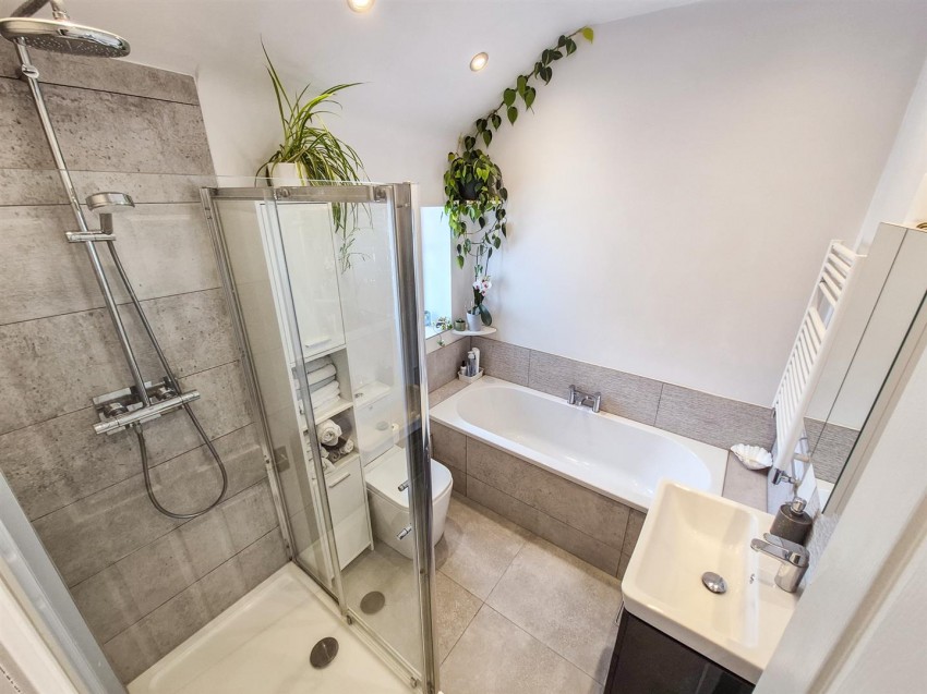 Images for Lake Place, Wirral