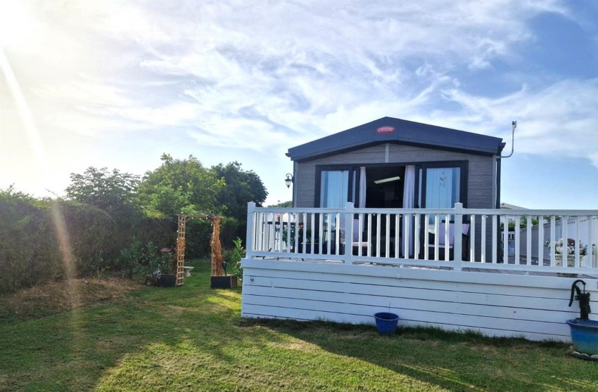 Images for Waldegraves Ln, West Mersea, Colchester