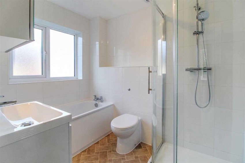 Images for Lanyon Close,,Horsham