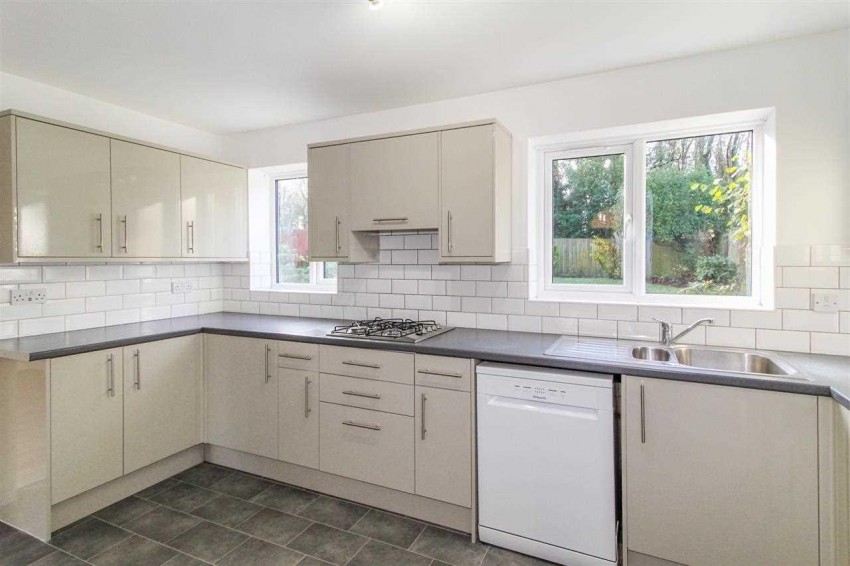 Images for Lanyon Close,,Horsham