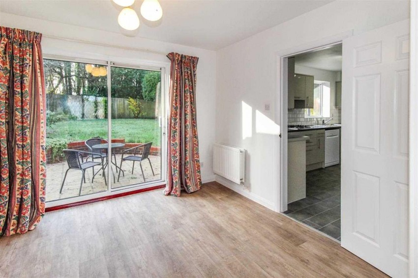 Images for Lanyon Close,,Horsham