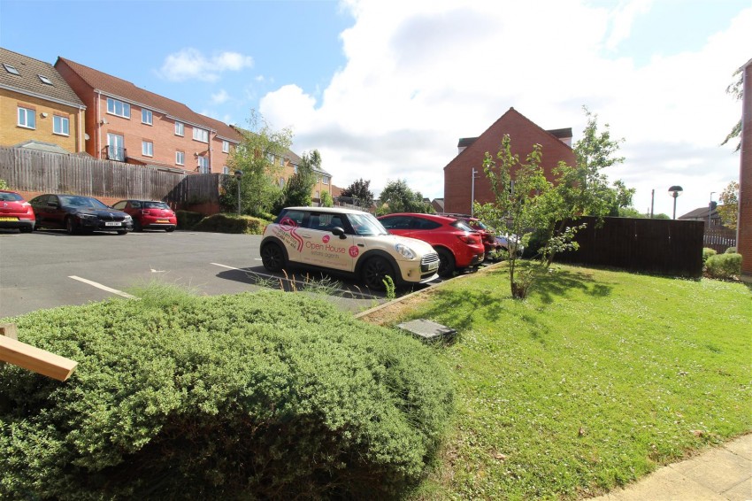 Images for Springfield Court, Lofthouse, Wakefield, WF3