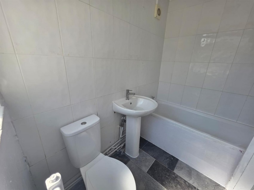 Images for Anderson Street, Grimsby