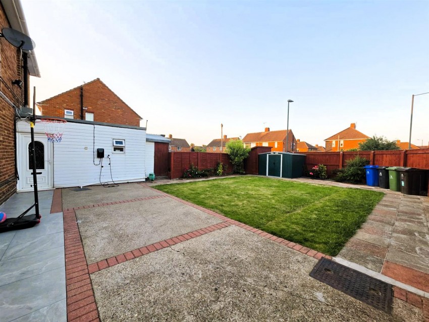 Images for Pershore Avenue, Grimsby