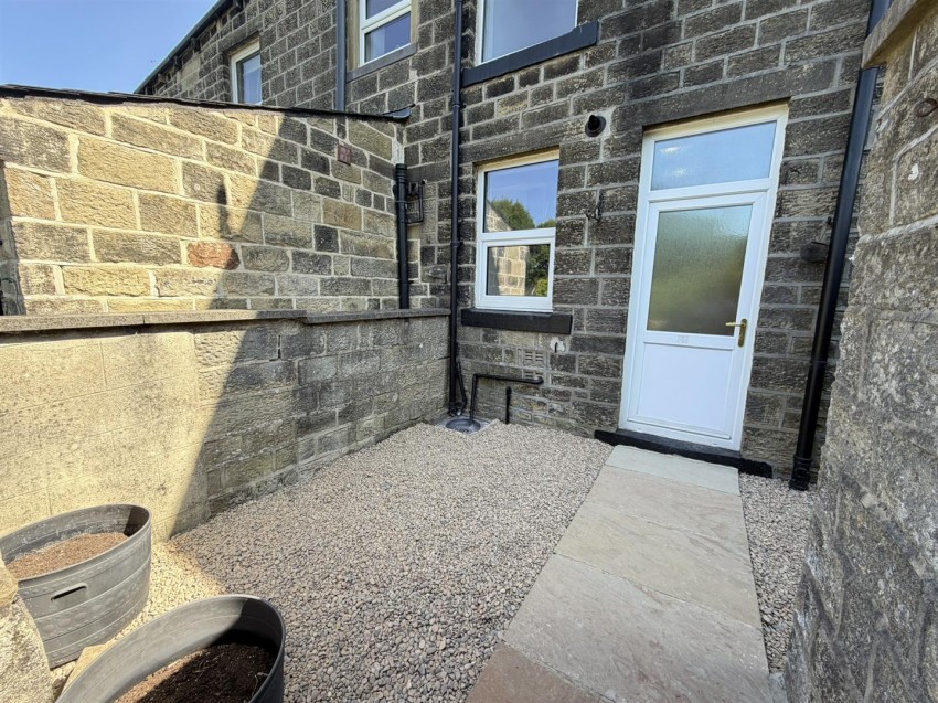 Images for Seed Hill Terrace, Steeton, Keighley