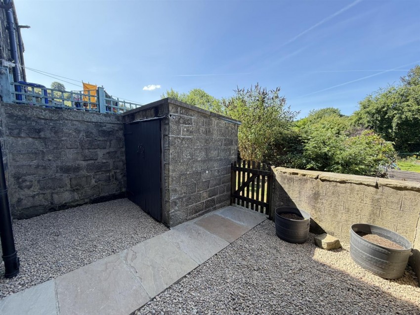 Images for Seed Hill Terrace, Steeton, Keighley