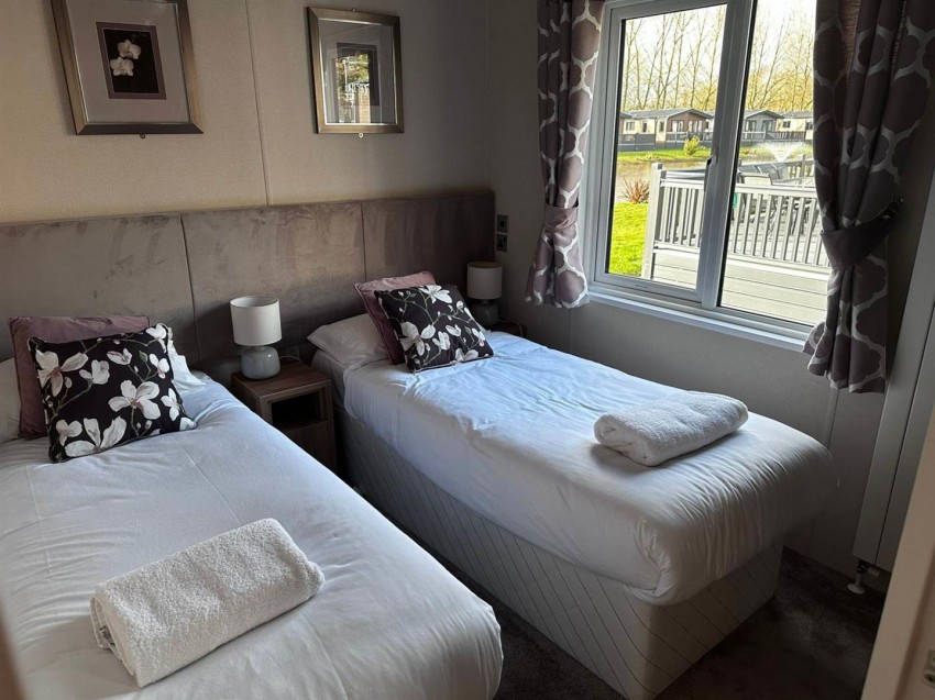 Images for Waplington Lane, York