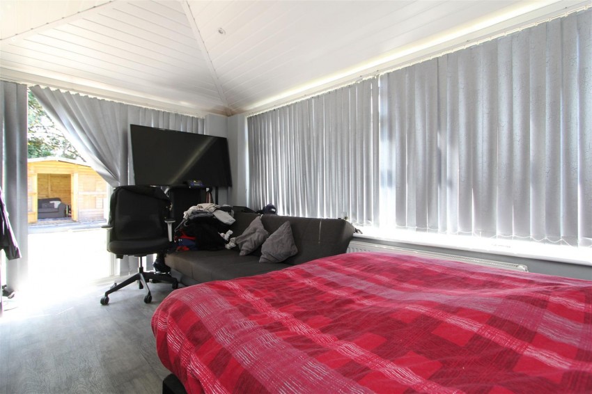 Images for Stanley Close, London