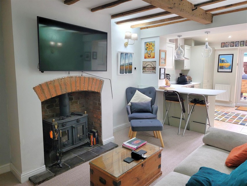 Images for Hampton, Malpas