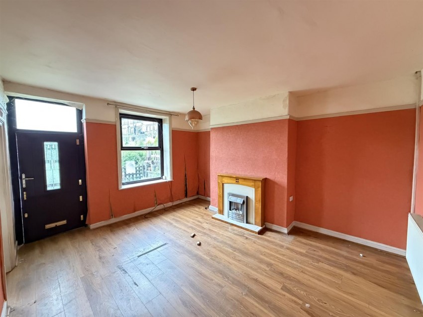 Images for Lindon Street, Haworth, Keighley