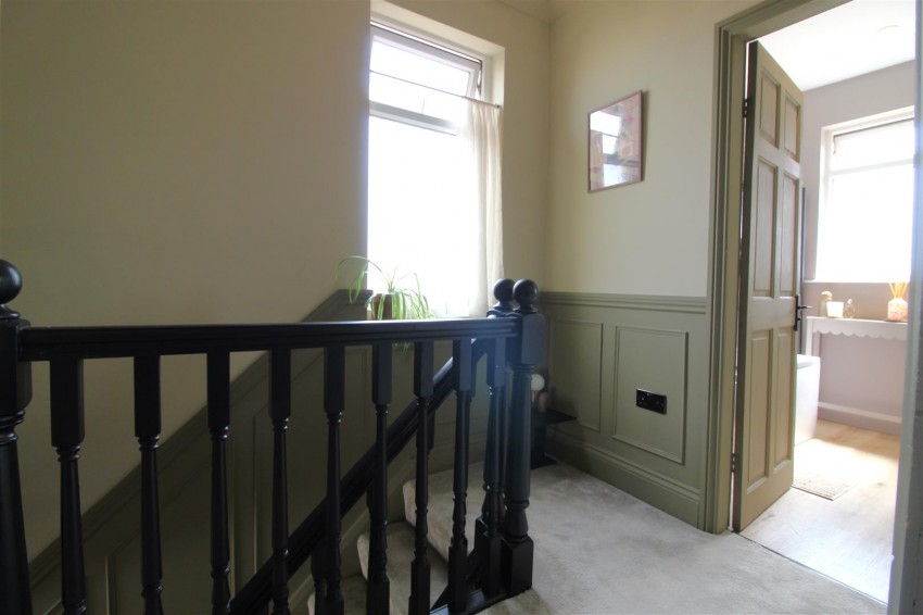 Images for Rawthorpe Lane, Huddersfield, HD5