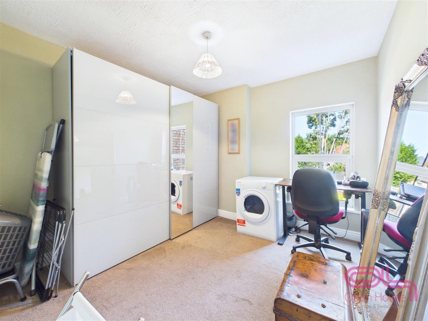 Images for Calais Road, Burton-On-Trent