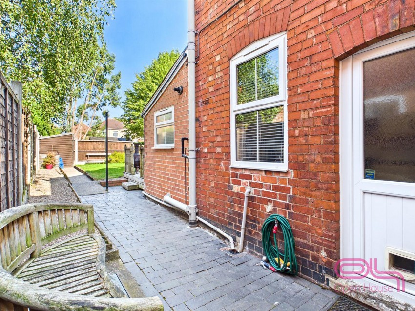 Images for Calais Road, Burton-On-Trent