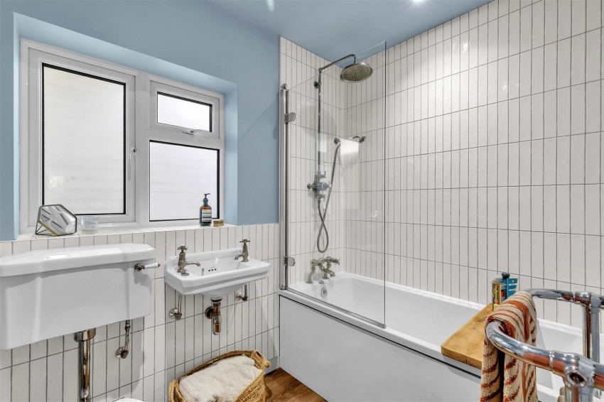 Images for Chesworth Crescent, Horsham